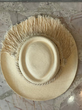 Cargar imagen en el visor de la galería, SOMBRERO BALÁFIA