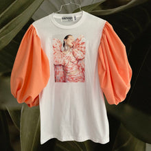 Cargar imagen en el visor de la galería, Couture T-shirt

