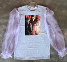 Cargar imagen en el visor de la galería, VOGUE ORGANZA T-SHIRT
