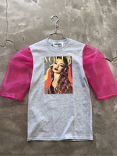 Cargar imagen en el visor de la galería, Organza T-Shirt
