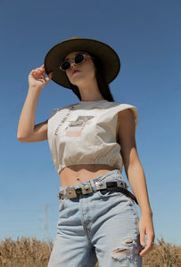 CROP MUSCLE TEE