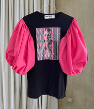Cargar imagen en el visor de la galería, Vogue Black &amp; Pink
