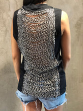 Cargar imagen en el visor de la galería, VOGUE VINTAGE TRIBAL
