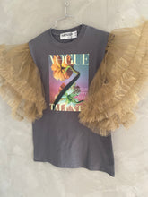 Cargar imagen en el visor de la galería, BLOOMING T-shirt
